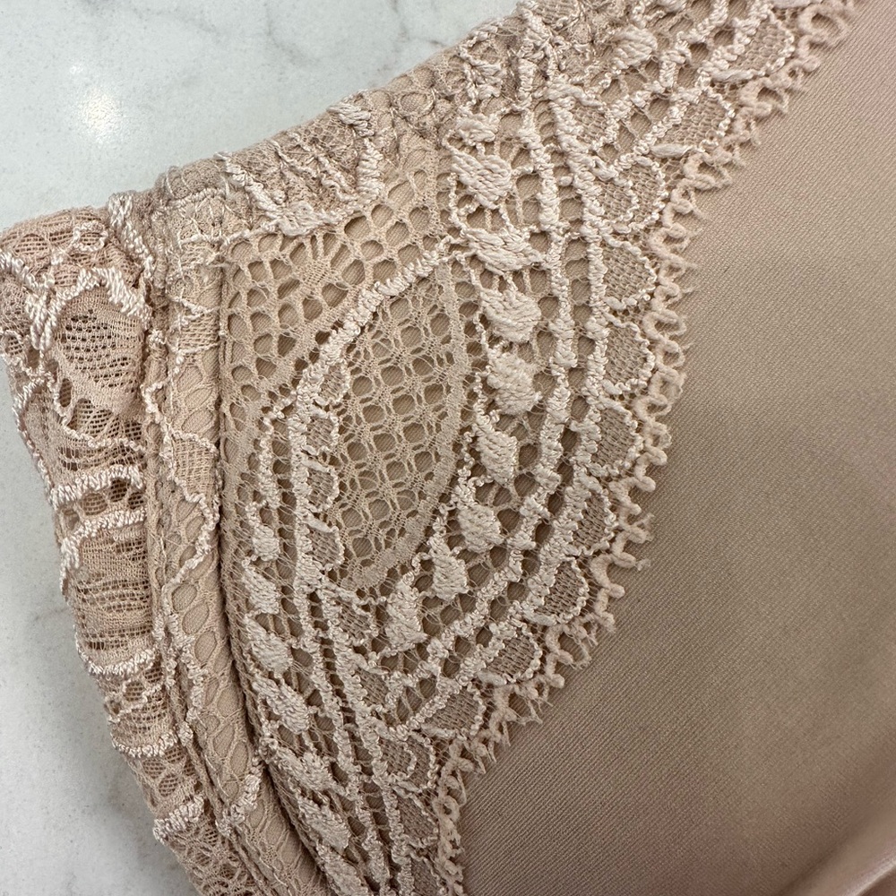 Simone Perele Elegant Lace Trimmed Beige Bra - Picture 4 of 9